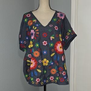 NWT Savanna Jane Dark Chambray V-Neck Tunic w/Multicolor Floral Embroidery Sz 1X